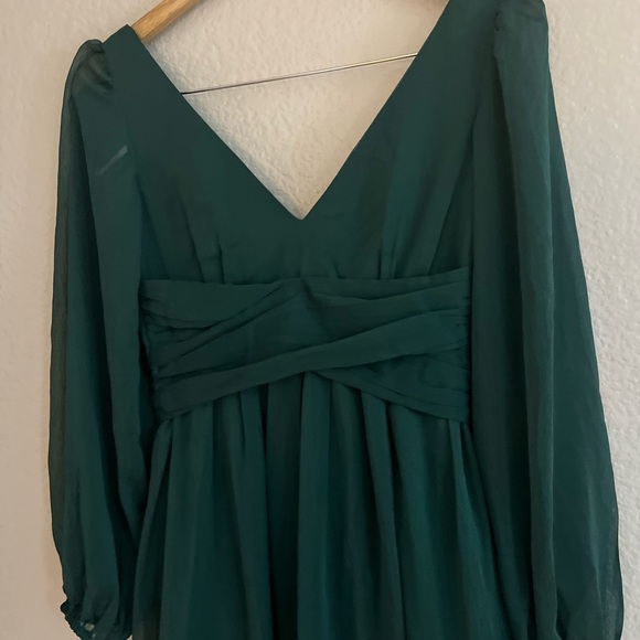 NWOT Enchant My Love Emerald Green V-Neck Long Sleeve Maxi Dress - Picture 4 of 7